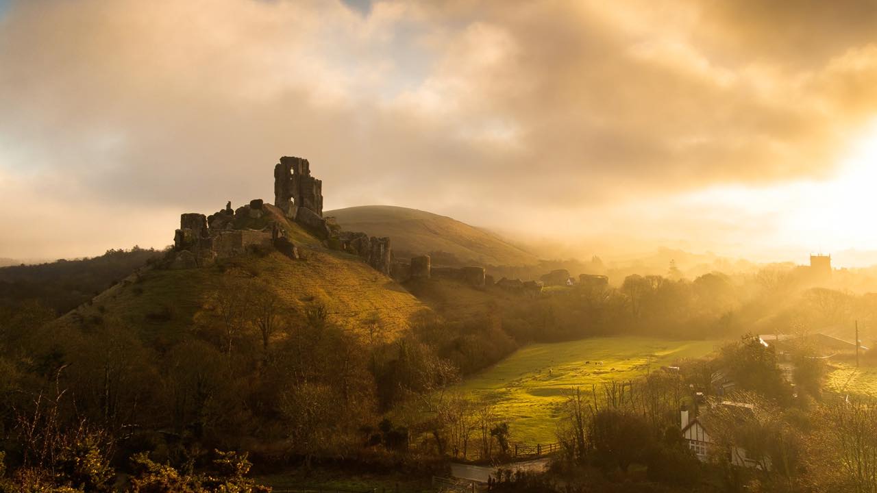 Winter Solstice at Corfe Castle 2024